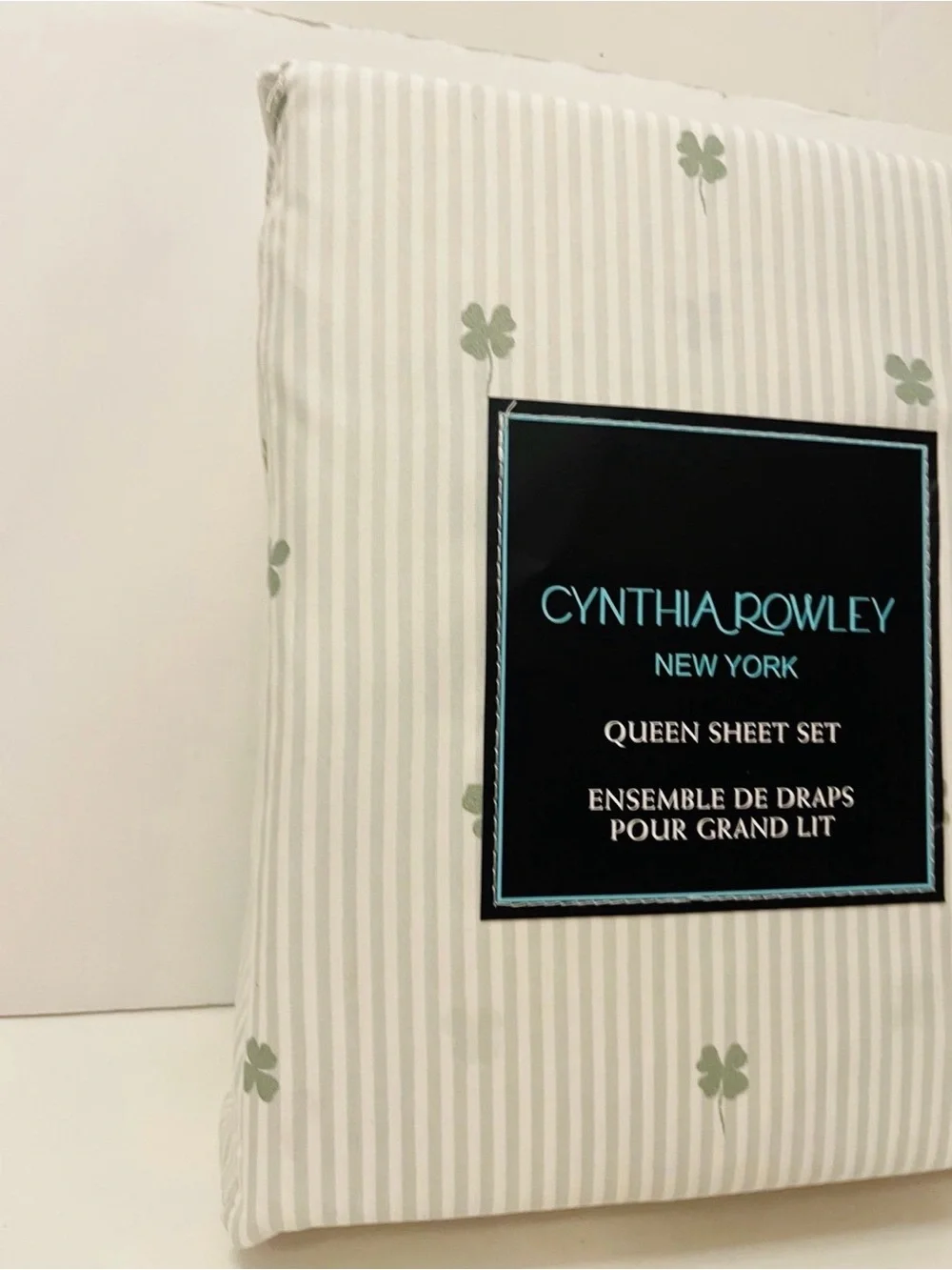 Cynthia Rowley Stripe Shamrock Queen Sheet Set Green White Irish St. Patrick